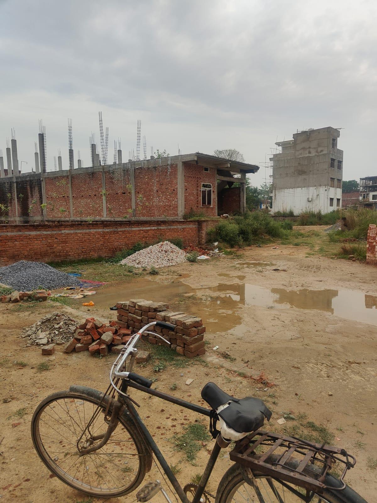 Plot for sale in jaunpur sai vihar colony  - Image 1